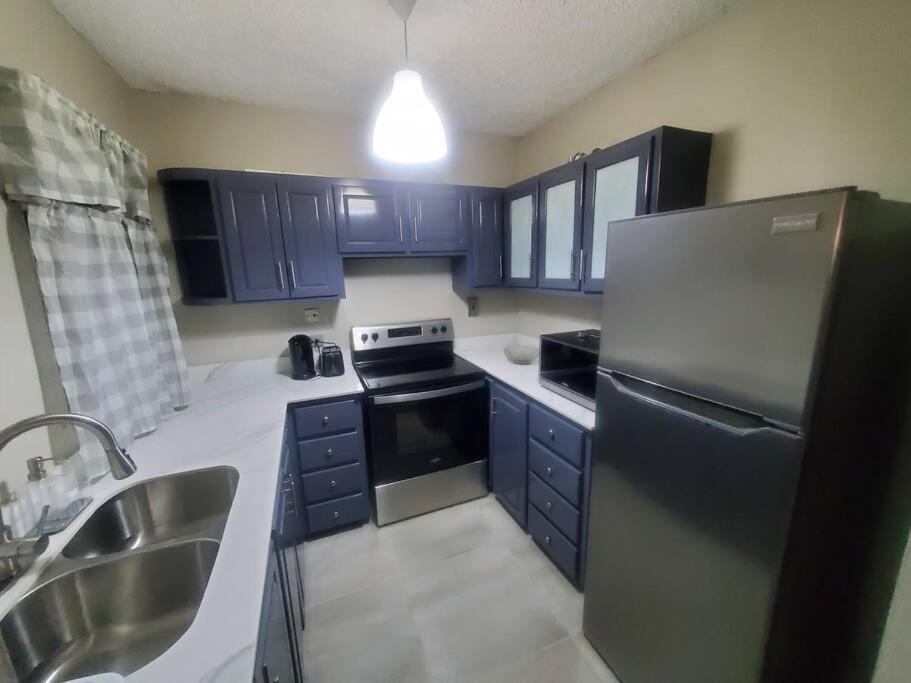 Modern Apartment At The Worthington Kingston Luaran gambar